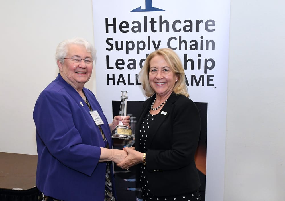 BLF Chairman Barbara Strain welcomes Joni Rittler, Bellwether Class of 2025.