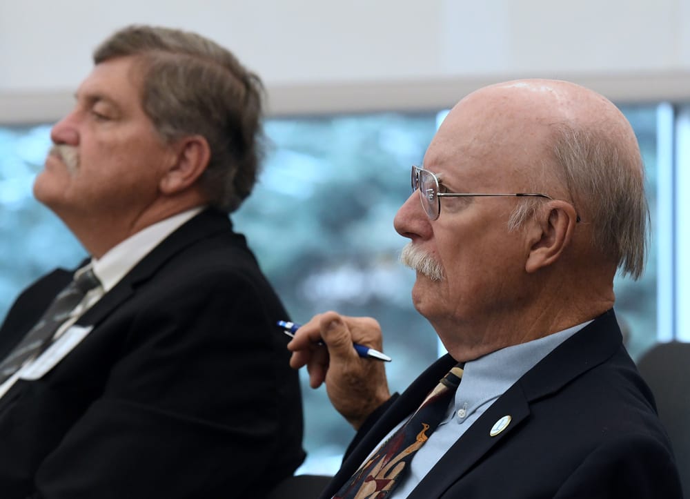 Mike Langlois, Bellwether Class of 2025, and Dick Perrin, Bellwether Class of 2014, listen intently to the WSU students.