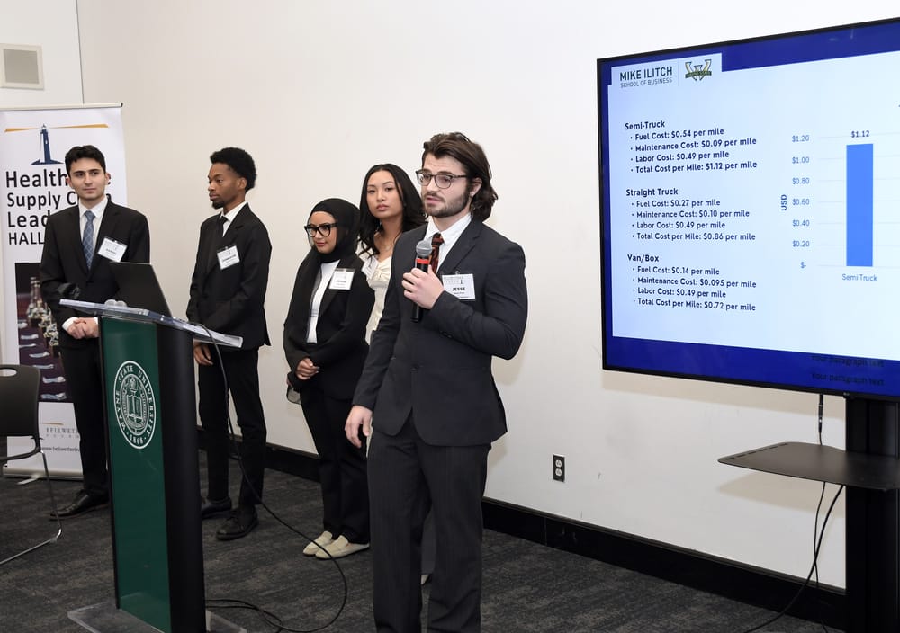 WSU supply chain student Jesse Pratt addresses attendees.