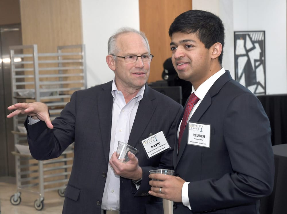 LogicSource’s David Kirschner, BLF Gold Sustaining Sponsor, shares some words of wisdom with Clarium’s Reuben Philip, Future Famers Class of 2025.