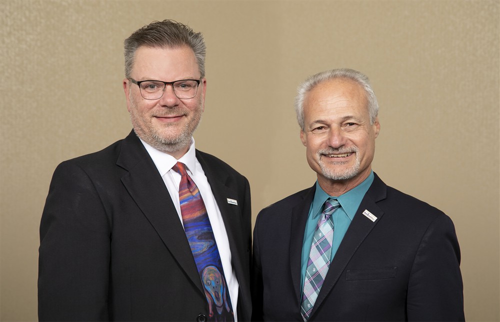 03. Executive Director & Chairman: Co-Founder and Executive Director Rick Barlow and Chairman Nick Gaich (Bellwether Class of 2013).