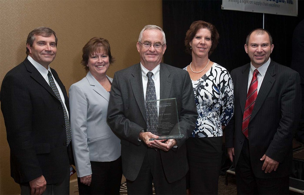 Brent Johnson (Bellwether Class of 2014) is flanked by Intermountain colleagues (from left to right) Richard Beach, Jamie Detloff, Peggy Lee and Joe Walsh.