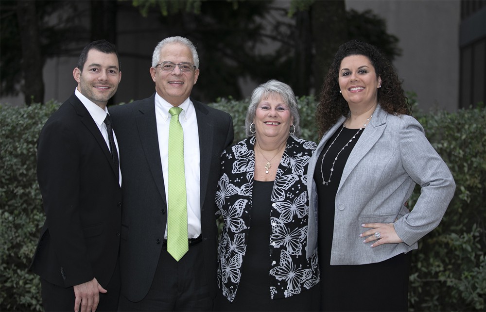 Clan Feldman: Matt Feldman (son), Marv Feldman (Bellwether Class of 2018), Gayle Feldman (wife) and Hilary Feldman (daughter).