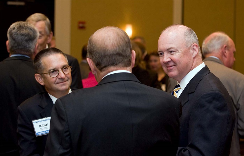 Founding/Platinum Sponsor Owens & Minor’s Mark Van Sumeren (left) and Bellwether League’s Vance Moore (right).