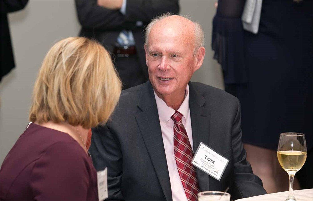 SMI’s Tom Hughes (Bellwether Class of 2012) chats with Wendy Francis, wife of Bellwether Class of 2017 Honoree Jim Francis.