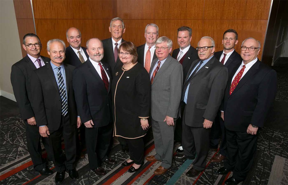 Bellwether League Board of Directors 2016-2017: Front (L to R): Chairman Nick Gaich (Class of 13), Co-Founder and Founding Chairman Jamie Kowalski (Class of 17), Treasurer Deborah Templeton, R.Ph., John Strong (Class of 11), Secretary Patrick Carroll and Michael Louviere (Class of 10). Back (L to R): Mark Van Sumeren, Ed Hisscock, Todd Ebert, R.Ph., Chairman Emeritus John Gaida, Co-Founder and Executive Director Rick Barlow and Nate Mickish.