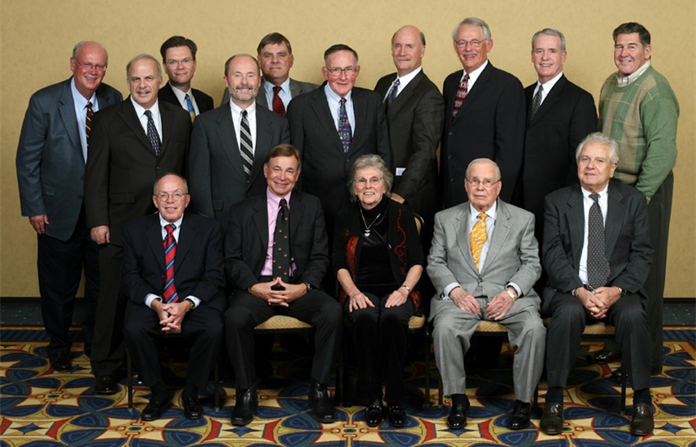 Bellwether League Inc. Board of Directors and 2008 Inductees • Front row left to right: Robert P. (Bud) Bowen, Tom Pirelli, Christine Ammer (for Dean S. Ammer, Ph.D.), Gene D. Burton and Alex J. Vallas • Back row left to right: Thomas W. Hughes, Patrick E. Carroll Jr., Rick Dana Barlow, Jamie C. Kowalski, James F. Dickow, Thomas W. Kelly, Richard A. Perrin, Lee C. Boergadine, John B. Gaida and Laurence A. Dickson