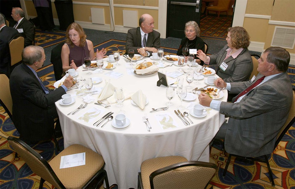 Bellwether League Honoree Class of 2008 Induction Dinner attendees enjoy some fellowship before the official ceremony begins